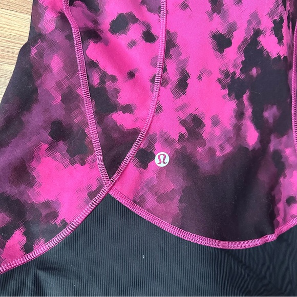 Lululemon Daily Practice Jacket women’s pink and black jacket size 4 - Picture 13 of 13